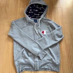 Champion パーカーの画像