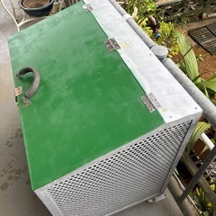 キャスター付屋外ゴミ箱　　の画像