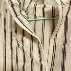 ⦅新品未使用⦆ la.f...（ラエフ）長袖シャツブラウス、2Sサイズの画像