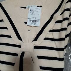 ダウンコートは神戸レタス、洋服はearthmusicecologyの画像