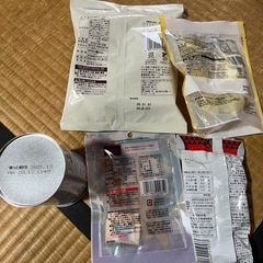 クリスマスやお正月に お菓子などの画像