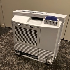 シャープ　加湿セラミックファンヒーターの画像