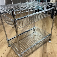 スチールラックの画像