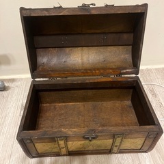 アンティーク風 収納BOXの画像