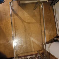 ガラス　ローテーブルの画像