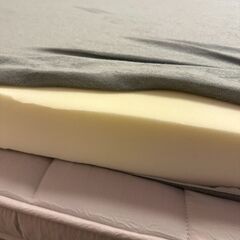 低反発マットレストッパーの画像