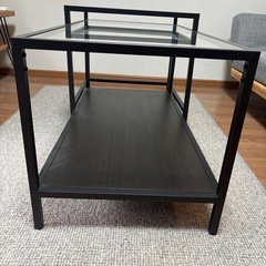 IKEA  ガラスローテーブル2点セットの画像
