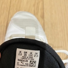 バッシュ プーマ 21.5cmの画像