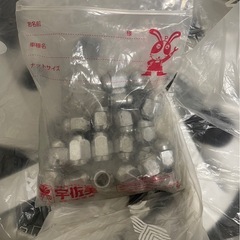 スタッドレスタイヤの画像