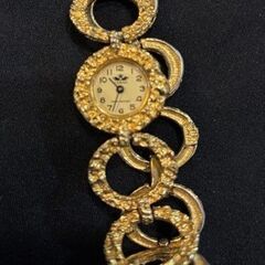 URBANブレスレット腕時計の画像