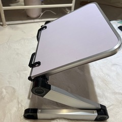 ブックスタンド  本立ての画像