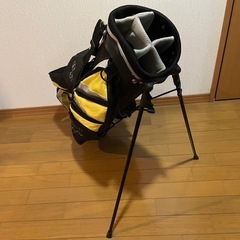 【受渡し決定】ゴルフ 　キャディバッグの画像