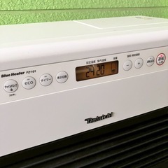 石油ファンヒーター Dainichi ホワイト×ブラック FZ-104-WK [木造26畳まで /コンクリート35畳まで]の画像