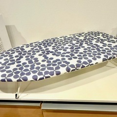 IKEA アイロン台 北欧柄 廃盤品の画像