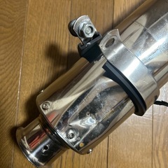 250TRマフラーの画像