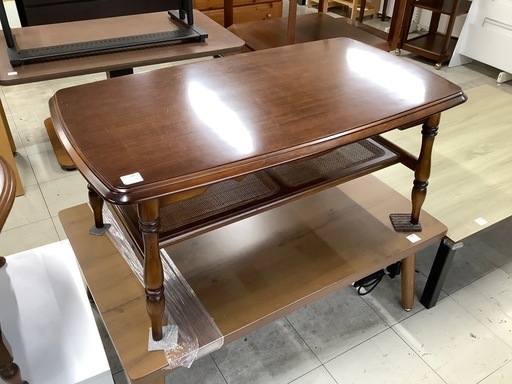 【値下げしました！】【軽トラック90分無料貸出中！】ローテーブル karimoku/カリモク コロニアル入荷しました！