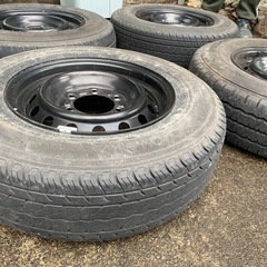 ハイエース鉄ホイール　タイヤはおまけの画像