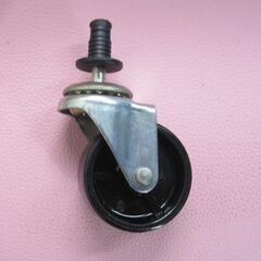 中古キャスター　ゴムハンマー16個　ネジ込み式　　未使用キャスター　4個　差し込み式　ナイロンの画像