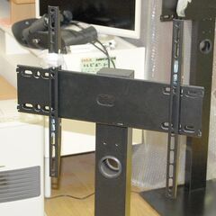 ② 壁寄せテレビスタンド メーカー不明 フロアマウント TVスタンド 壁寄せタイプ ブラック 札幌市 清田区 平岡の画像