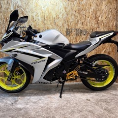 【YSP購入ワンオーナー!!／RG43J型モデル!!🔥🙆🏽】在庫有◎綺麗なYZF-R25が入庫しました!!の画像