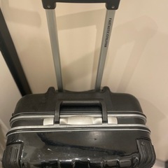 スーツケースの画像