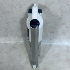 A8508【年末の大掃除に!!】アイリス 掃除機 スティッククリーナー 2020年製 SCD-141P-Wの画像