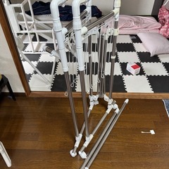 室内物干し　折りたたみ式の画像