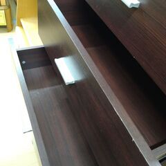 リユースのサカイ浦和店 【G139】★4段チェスト （茶）の画像