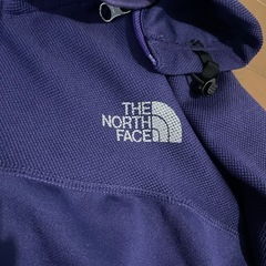 ノースフード付きジャージの画像