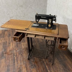 ww5/71 brother ブラザー 足踏みミシン 木製 台付き 鉄脚 アンティーク ヴィンテージ 昭和レトロ 古い ミシン ミシン台 ★直接引取歓迎◎の画像