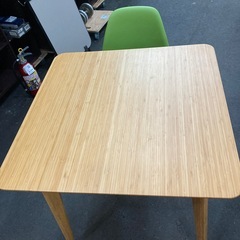 テーブルセットの画像