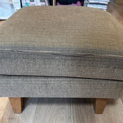 モモナチュラルソファー&オットマンの画像