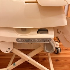 コンビ　ハイローチェアの画像