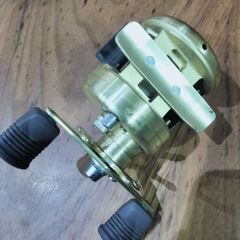 シマノカルカッタ51XT左ハンドルの画像