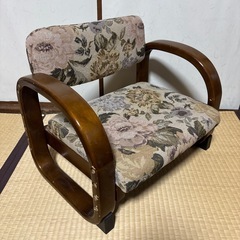 背の低い座椅子　　非対面対応します。の画像