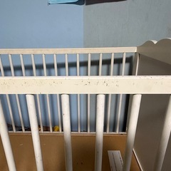 ベビーベッドの画像