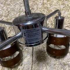 おしゃれなニトリウッド調間接照明♪の画像