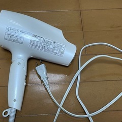 Panasonic EH-NA98 ヘアドライヤー ホワイトの画像