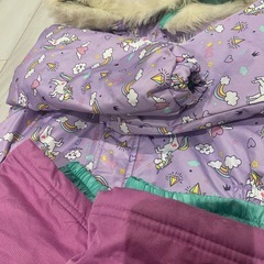 女の子　ムージョンジョン　ユニコーン　紫　スノーウェア　120の画像