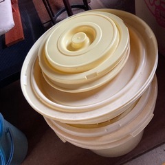 漬け物用樽の画像