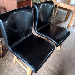 苫小牧発 ２脚セット 回転式ダイニングチェア レザー ブラック 椅子 2人暮らし カップル向けの画像