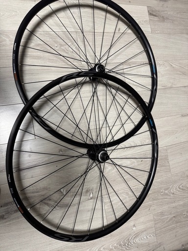 Shimano WH-RS171 ホイール