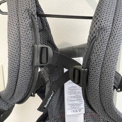 抱っこ紐（ベビービョルン　ハーモニー）の画像