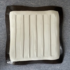 陶器の皿の画像
