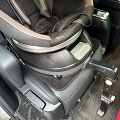 コンビ　チャイルドシート　クルムーヴの画像