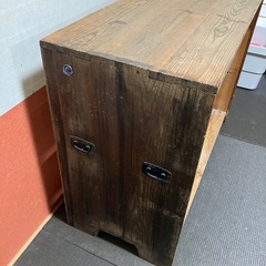 昭和レトロ　棚の画像