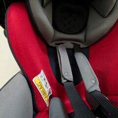 アップリカ　チャイルドシート ベルト固定　カバー洗濯済みの画像