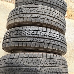 冬タイヤ14インチ★ 155/65R14 ★ コンパクトカー用アルミ付きブリヂストン製スタッドレス ★ バリ山! 深溝４本組 ★ ブリザック  ★ ノート アクア ヴイッツ スイフト用 ★ 群馬県発 ★ 手渡可の画像
