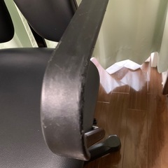 ニトリ　デュオレスト ゲーミングチェア オフィスチェア ドットブラック 姿勢サポート ヘッドレスト付きの画像