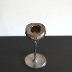北欧ビンテージ「クローネ・デンマーク」の銀製ろうそく立て・キャンドルホルダーの画像